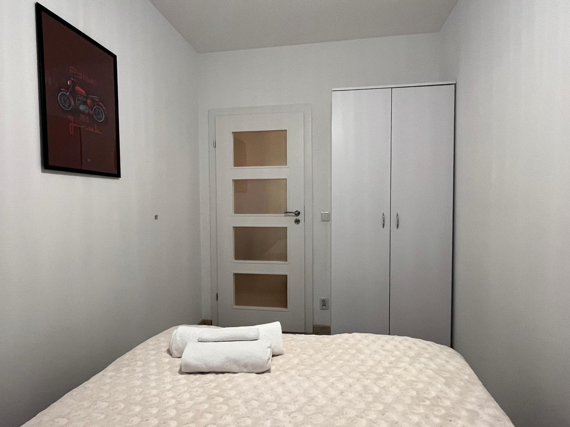 Family House By The River Odra -Panoramic Terrace - 3Room Apartment With 2 Separate Bedrooms And 2 Balconies By Wroapart-Pl- Perfect For Family & Business Stays วรอตซวาฟ ภายนอก รูปภาพ