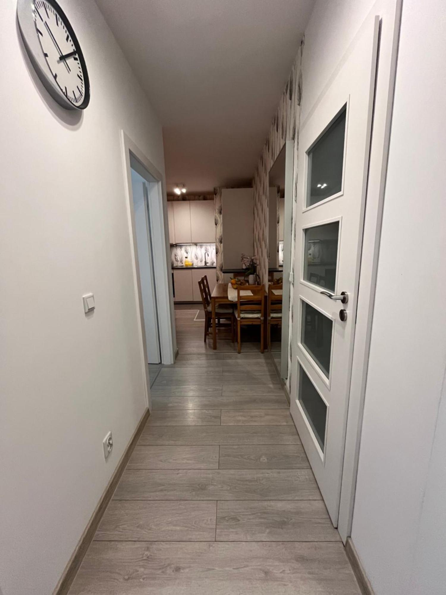 Family House By The River Odra -Panoramic Terrace - 3Room Apartment With 2 Separate Bedrooms And 2 Balconies By Wroapart-Pl- Perfect For Family & Business Stays วรอตซวาฟ ภายนอก รูปภาพ