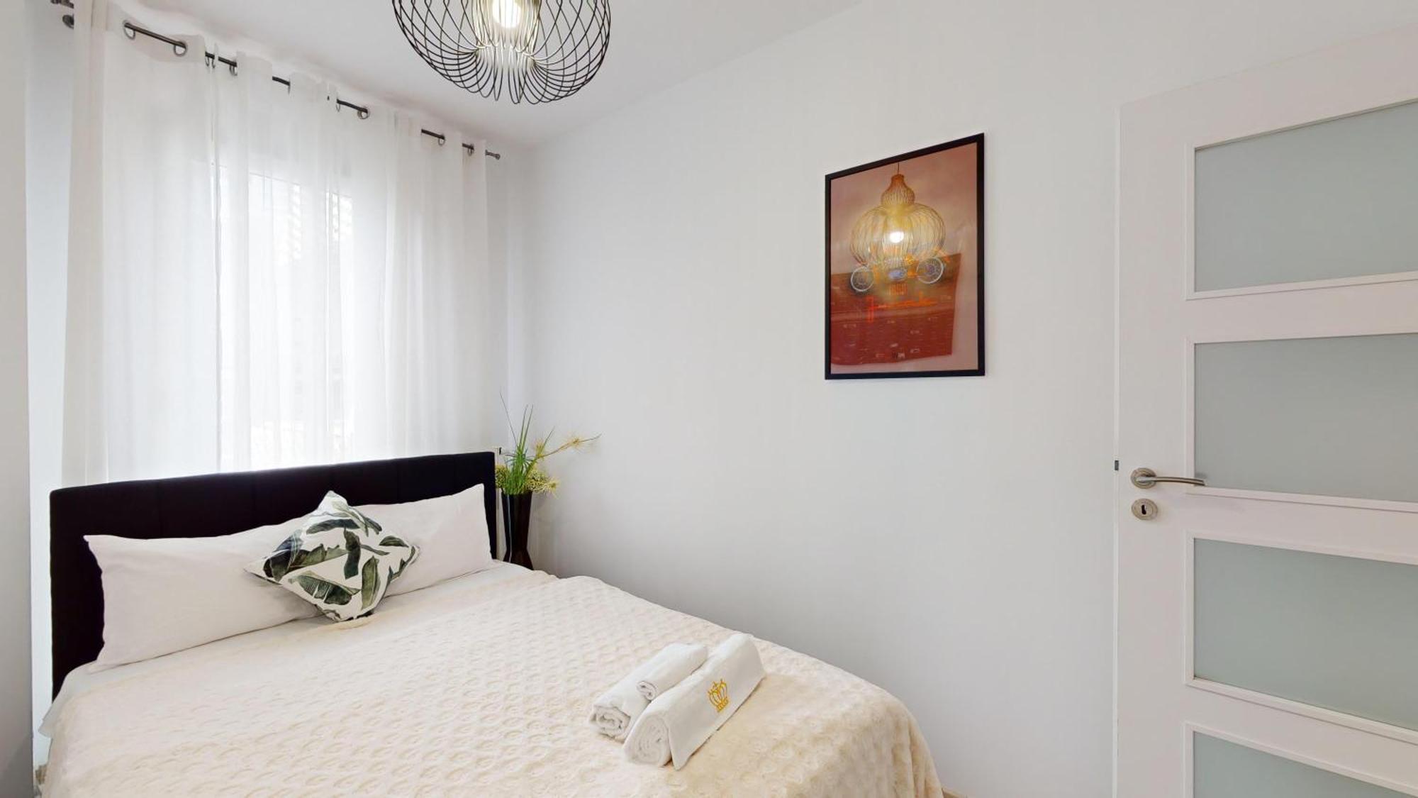 Family House By The River Odra -Panoramic Terrace - 3Room Apartment With 2 Separate Bedrooms And 2 Balconies By Wroapart-Pl- Perfect For Family & Business Stays วรอตซวาฟ ภายนอก รูปภาพ