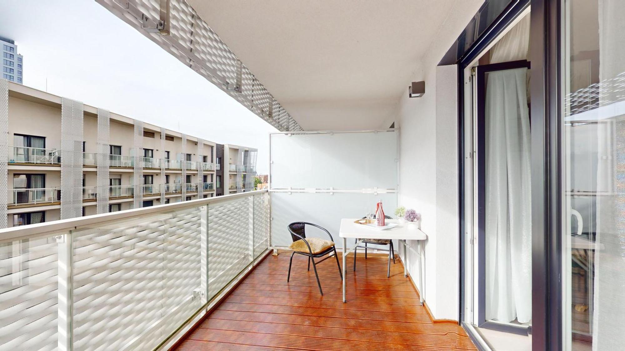 Family House By The River Odra -Panoramic Terrace - 3Room Apartment With 2 Separate Bedrooms And 2 Balconies By Wroapart-Pl- Perfect For Family & Business Stays วรอตซวาฟ ภายนอก รูปภาพ