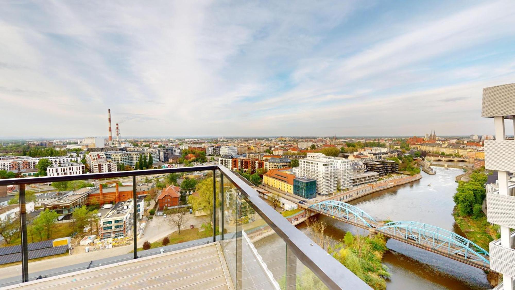 Family House By The River Odra -Panoramic Terrace - 3Room Apartment With 2 Separate Bedrooms And 2 Balconies By Wroapart-Pl- Perfect For Family & Business Stays วรอตซวาฟ ภายนอก รูปภาพ